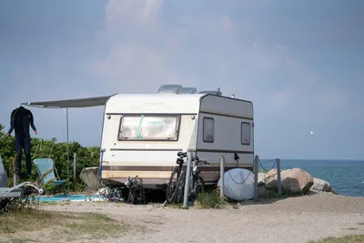 Camping Fehmarnbelt - Stellplatz am Strand mit Meerblick