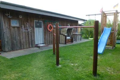 Campingplatz am alten Seedeich - Kinderspielplatz auf dem Campingplatz