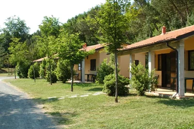 Camping Arizona  -  Mobilheime vom Campingplatz mit Veranda