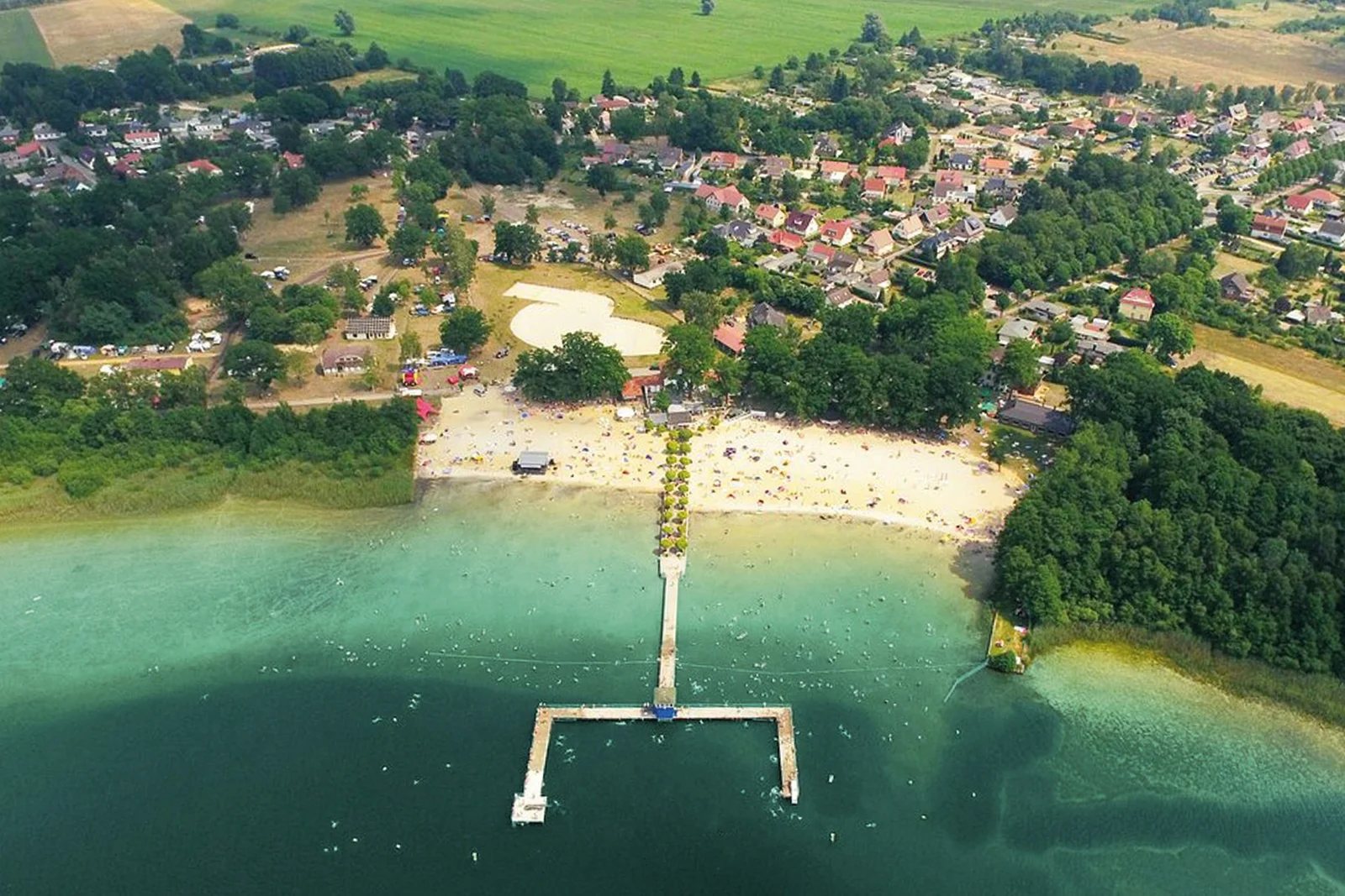 Barracuda Beach Camping Am See