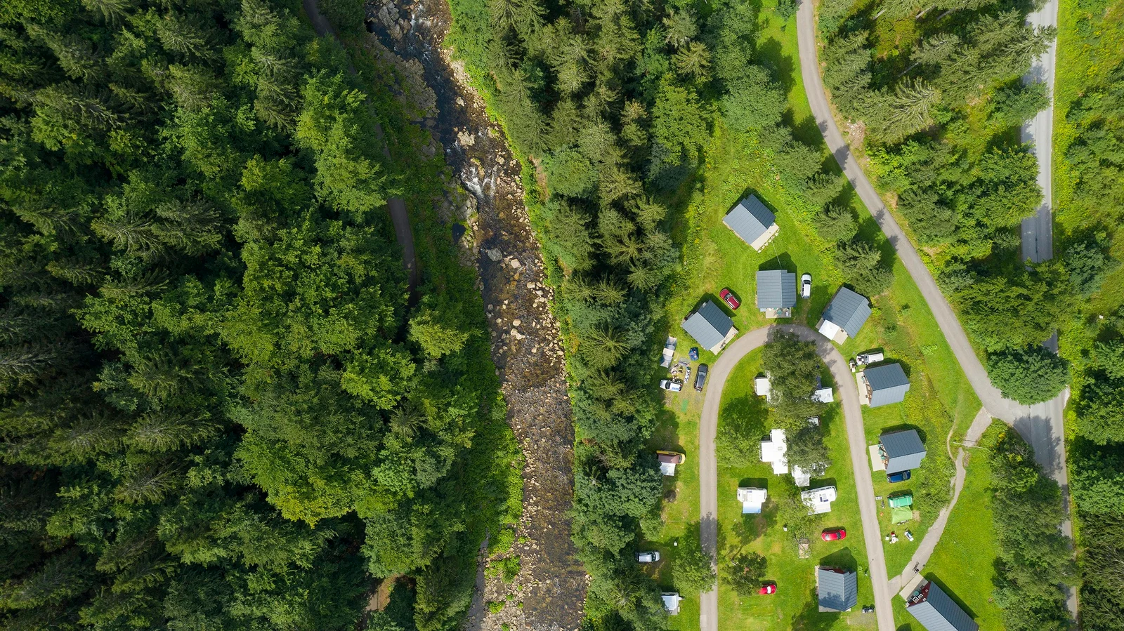 Base Camp Medvedin