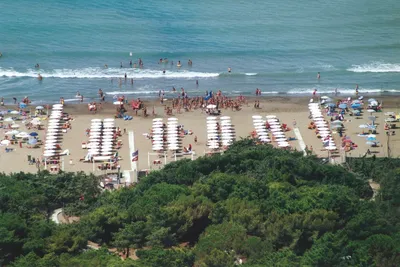 Camping Belmare  -  Camper am Strand vom Campingplatz am Mittelmeer