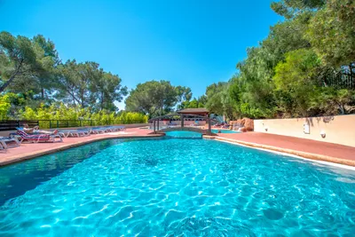 Camping Bonporteau - Pool auf dem Campingplatz