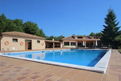 Camping De Vidrà - Pool des Campingplatzes