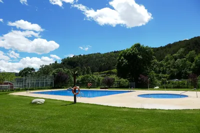 Camping Vall de Camprodon -  Poolbereich auf dem Campingplatz