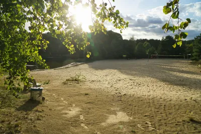 Camp Dobbrikow - Strand mit Volleyballnetz