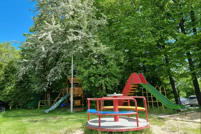 Camping 99 Beskid - Kinderspielplatz auf dem Campingplatz
