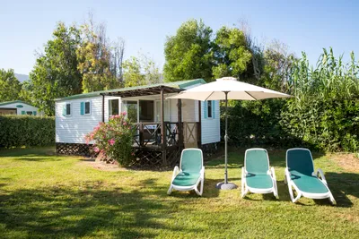 Camping A Marina  - Mobilheim mit Veranda auf dem Campingplatz