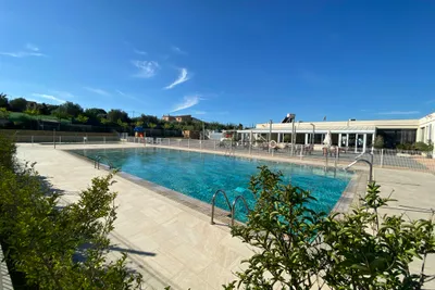 Camping Alicante Imperium - Freibad auf dem Campingplatz