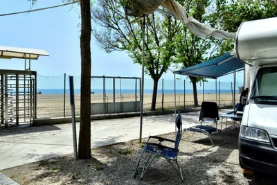 Camping Almayate Costa - Wohnwagen- und Zeltstellplatz