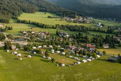 Camping Alpendorf - Blick auf den Campingplatz