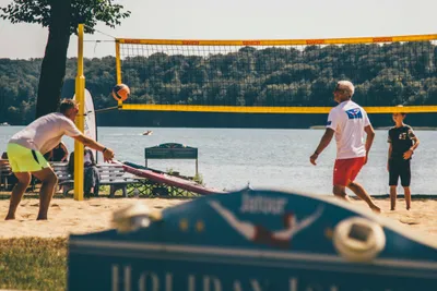 Camping am Spring  - Beach Volleyball  am See vom Campingplatz