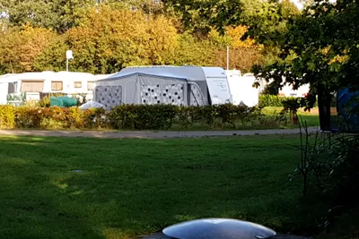 Camping Am Strande - Stellplaetze .jpg