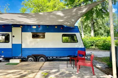 Camping Hirth - Wohnmobil- und  Wohnwagenstellplätze