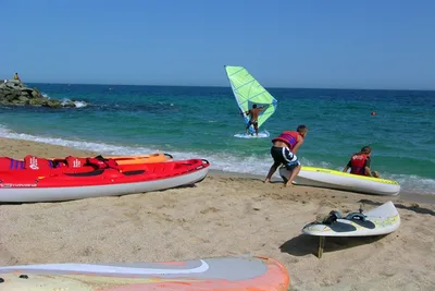 Camping Barcelona  - Wassersport am Strand vom Campingplatz