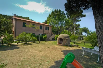 Camping Bocche d' Albegna - Campingplatzanlage im Grünen