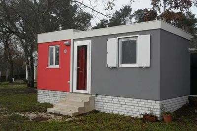 Camping Bosco Selva - Außenansicht Mobilhei vom Campingplatz