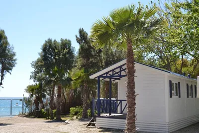 Camping Castillo de Baños