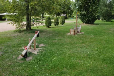 Camping Château De Bouafles - Bild 2
