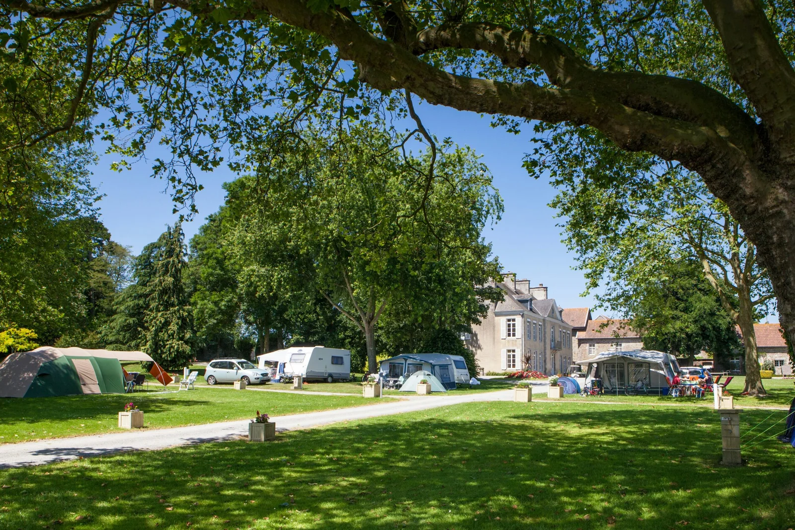 Camping Château De Lez-eaux