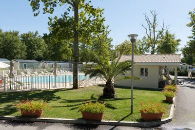Camping Des Chèvrefeuilles - Bild 2
