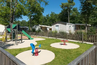 Camping Des Chèvrefeuilles - Bild 3