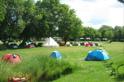 Camping des Varennes  -  Zeltplatz vom Campingplatz im Grünen