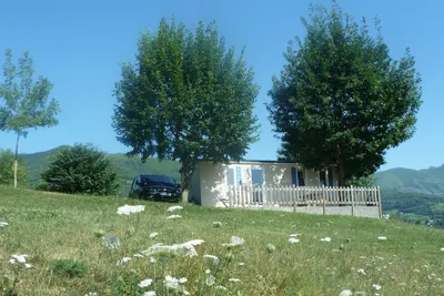 Camping Deth-Potz - Mobilheim mit Terrasse auf dem Campingplatz