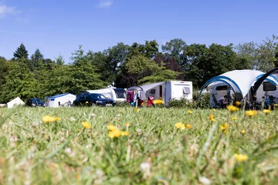 Camping Domaine du Logis Standplätze auf dem Campingplatz