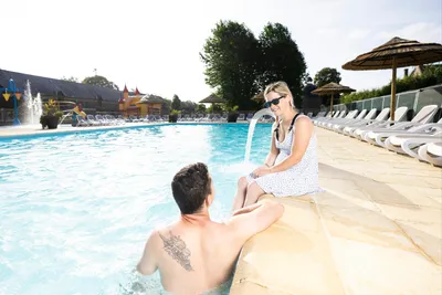 Camping Domaine du Logis - Pool auf dem Campingplatz