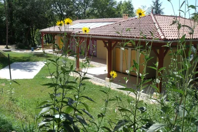 Camping Domaine Le Quercy - Sanitäranlagen auf dem Campinggelände 