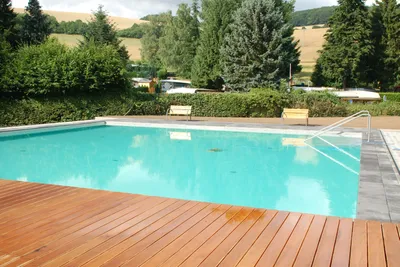 Camping Donnersberg - Pool auf dem Campingplatz