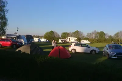 Camping Druivenland - Wohnmobil- und  Wohnwagenstellplätze auf dem Campingplatz