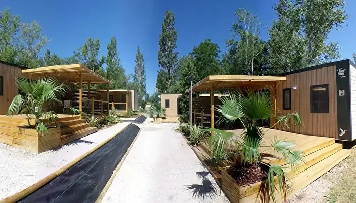 Camping du Lac de la Thésauque - Flower Campings