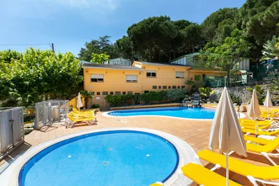 Camping El Far