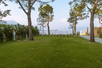 Camping Florida - Stelplätze im Grünen auf dem Campingplatz