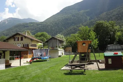 Camping Gemmi Agarn - Campingplatz mit Kinderspielplatz 