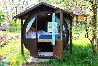 LandGut Girtenmühle  Camping LandGut Girtenmühle - Schlaffass auf dem Campingplatz