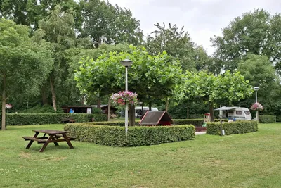 Camping Het Groene Hart - Standplätze auf der Wiese auf dem Campingplatz