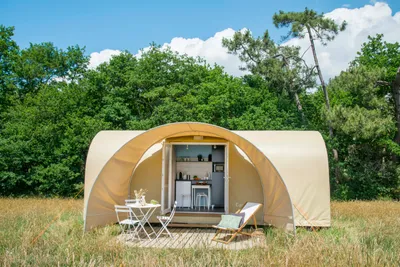 Camping de Kersentic - Mobilheim auf dem Campingplatz
