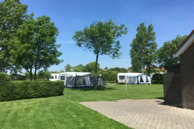 Camping Krijger - Standplätze im Grünen auf dem Campingplatz