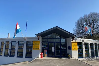 Camping Krounebierg - Eingang zur Rezeption, zum Laden und zum Restaurant