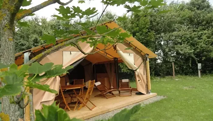 Camping La Clé Des Champs