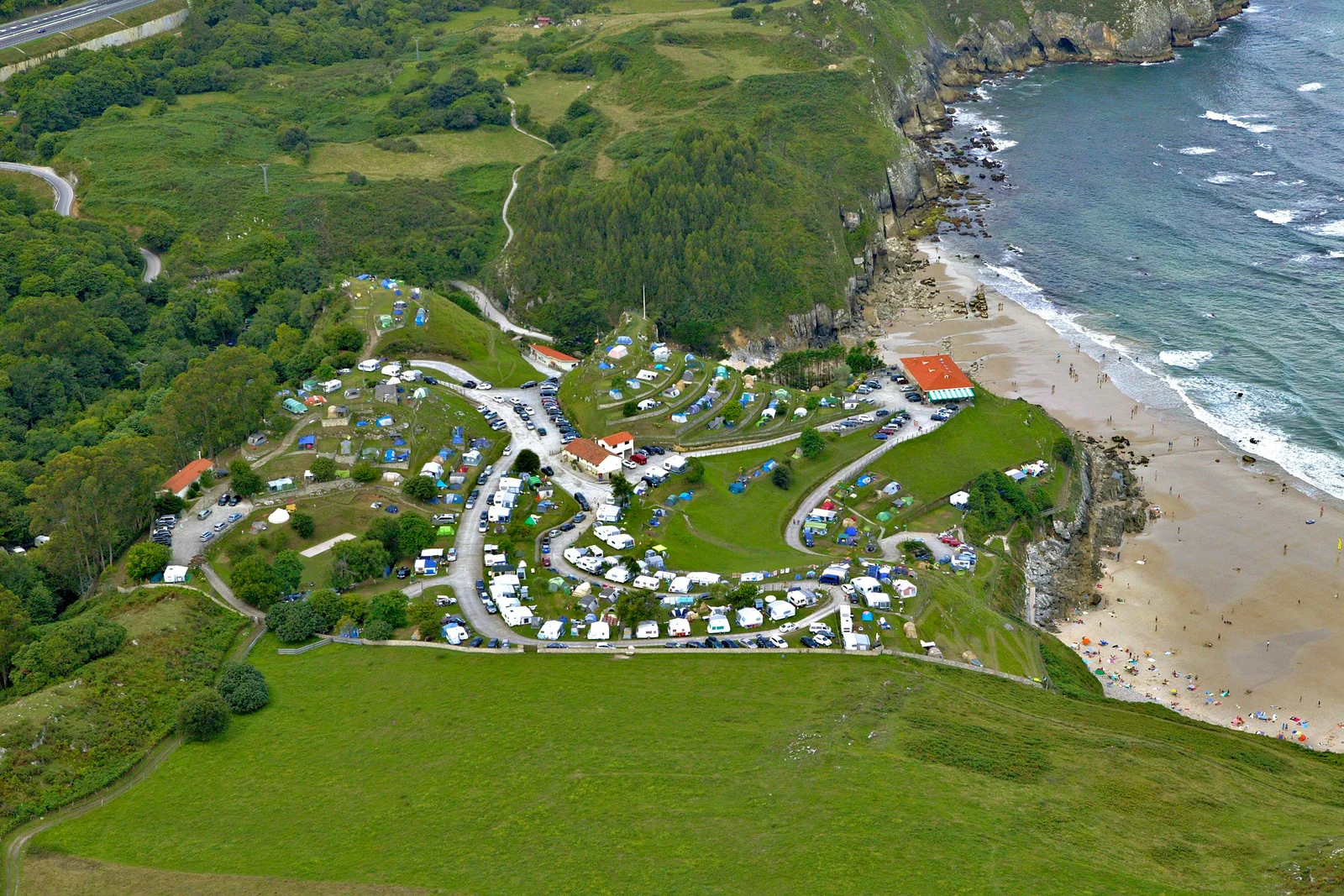 Camping La Paz Playa de Vidiago