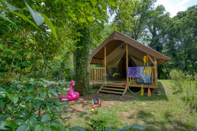 Flower Camping La Sagne - Bild 4