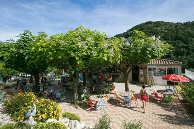 Camping Le Castelet