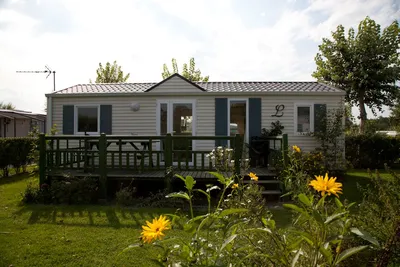 Camping Le Champ Neuf - Bild 2