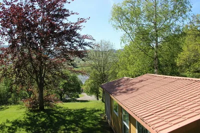 Flower Camping Le Lac De Saint-point - Bild 3