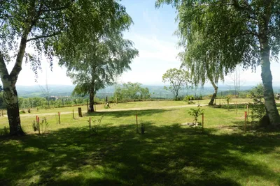 Camping Le Mont Bartoux - Campingplatz mit Panoramaplätzen im Grünen