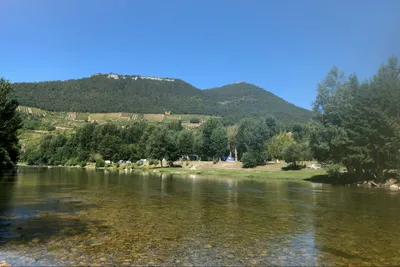 Camping le Moulin de la Galinière - Fluss mit ruhigem und klarem Wasser